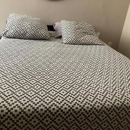 T 2 Calme&Douceur Apartamento Tarbes Exterior foto